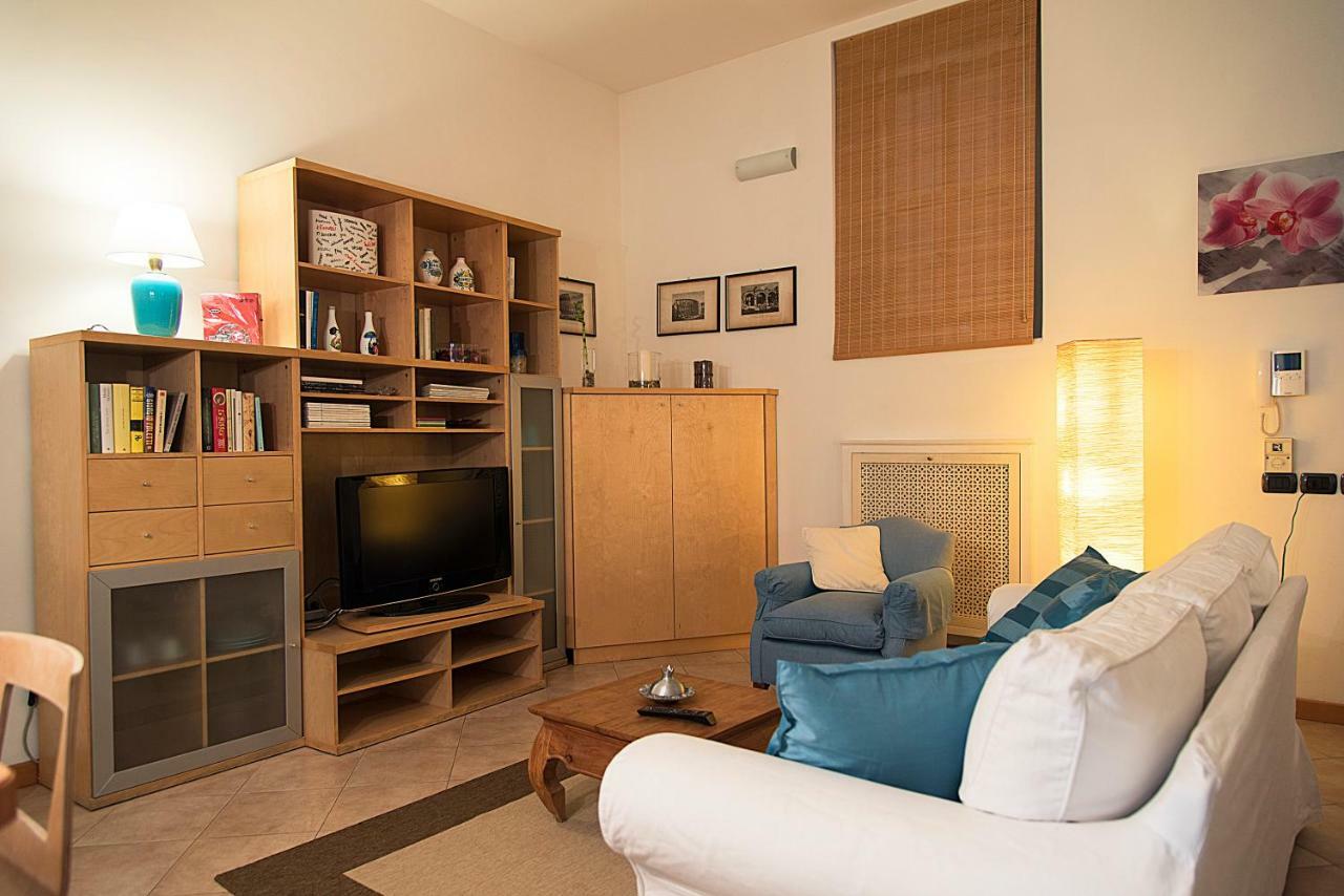 Elegant Apartment In Sant'Ambrogio 米兰 外观 照片